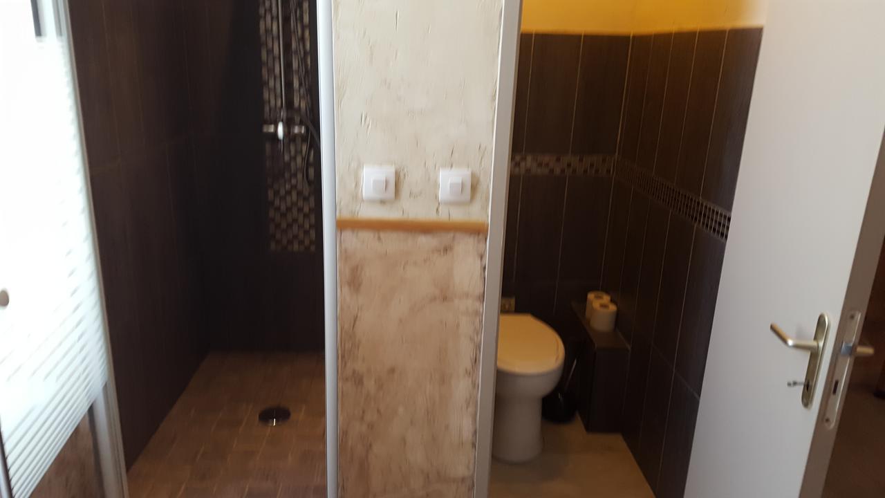 Auberge Du Marronnier Barreme Luaran gambar