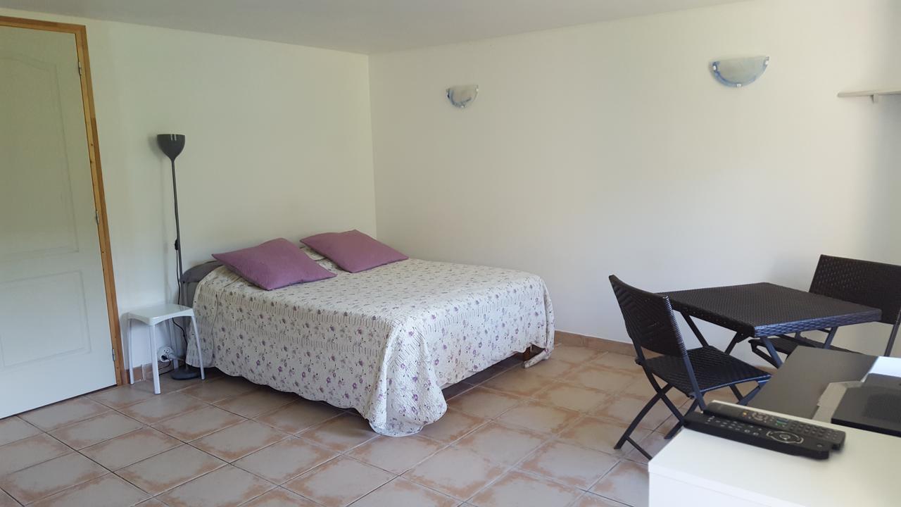 Auberge Du Marronnier Barreme Luaran gambar